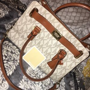 Michael Kors purse